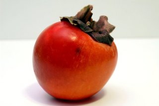 Le kaki, un fruit d'automne par excellence Le kaki, un fruit d'automne par excellence