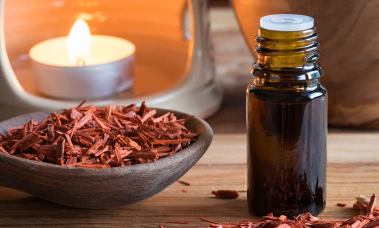 olio essenziale di sandalo