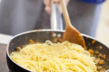 Eccovi 5 ricette da provare con la pasta avanzata per non sprecare cibo