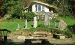 Cae Mabon, il villaggio celtico che sembra provenire dal mondo delle fiabe