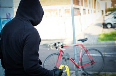 Come evitare il furto di bici: alcuni consigli utili