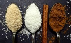 Scopriamo cosa sono gli zuccheri e che ruolo hanno nel nostro corpo