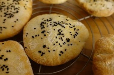 Nigella sativa: proprietà, usi, ricette e controindicazioni
