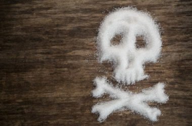 Perché bisogna diminuire lo zucchero nella nostra dieta?