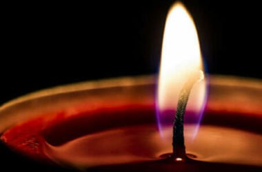 Come fare uno stoppino per candele in poche mosse