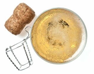 Riciclare spumante avanzato: idee e consigli in cucina
