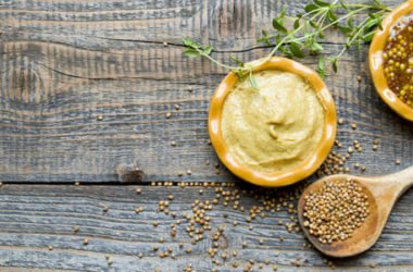 Senape: scopriamo gli utilizzi medicinali di una pianta conosciuta soprattutto per la salsa