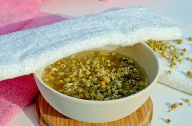 L’olio essenziale di camomilla possiede diversi benefici: ecco come utilizzarlo al meglio
