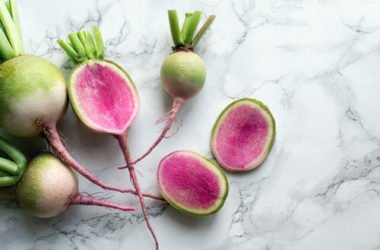 Non solo bello: alla scoperta del ravanello pompelmo o ravanello anguria