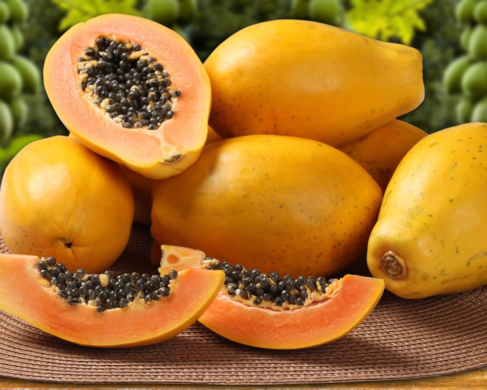 Papaya benefici, utilizzi e controindicazioni di questo superfrutto