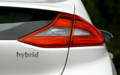 Auto ibride: il listino completo con prezzi e modelli