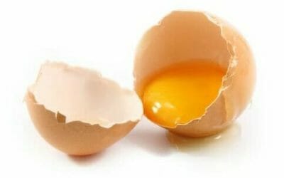 Tuorlo, le proprietà nutrizionali, gli utilizzi e le ricette della parte gialla delle uova