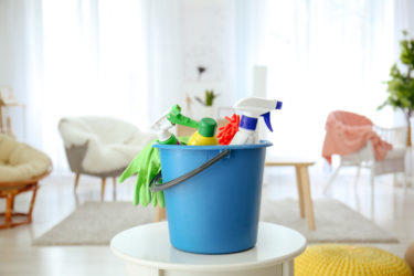 Scopriamo i 4 prodotti biologici per la casa per fare tutte le pulizie