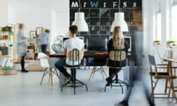 Che cos’è il coworking e quali benefici porta