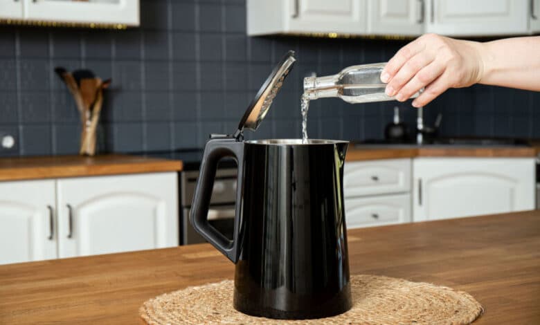 come pulire il bollitore