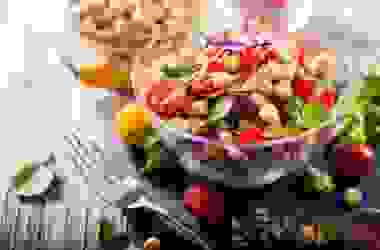 Quali sono gli alimenti vegani e quali sono i cibi indispensabili per una dieta ricca e completa