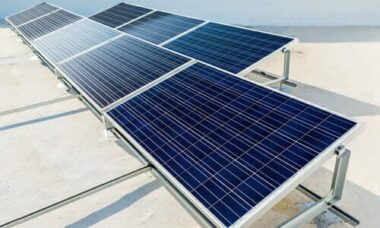 Pannelli solari: la rivoluzione pulita dell’energia solare è come l’auto nel XX secolo