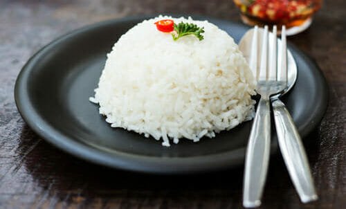 Come funziona la dieta del riso e quali sono gli effetti negativi di un regime monoalimentare