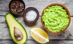 Alcune ricette di guacamole da provare: quella originale e cinque sfiziose varianti