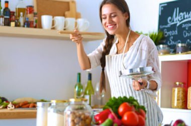 Volete diventare vegetariani? Ecco i consigli per assicurarsi un fabbisogno dietetico adeguato