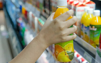 Scegli il succo di frutta in modo consapevole: ecco la guida per un prodotto spesso poco genuino