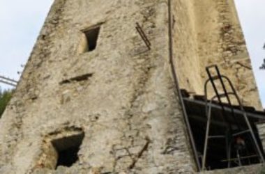 Borgo di Fosdinovo: un’esperienza eco-medievale