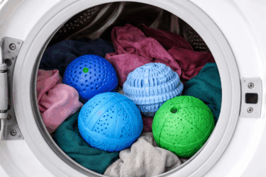 Washing ball: funzionano davvero o sono solo una bufala? La verità che nessuno ti dice