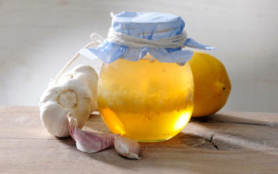Alcol d’aglio: come fare in casa l’insetticida naturale a base di aglio