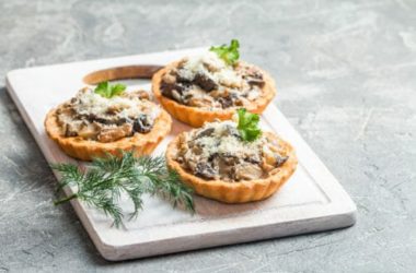 Funghi shiitake: proprietà e usi culinari dei re dei funghi provienienti dall’Oriente