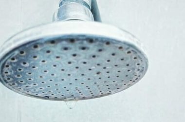 Acqua dura per il calcare: che danni provoca a cose e persone