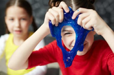 La guida per fare slime in casa: divertimento per tutta la famiglia!