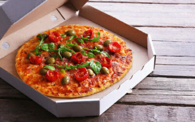 I pericoli dei cartoni per pizza per la salute e l’ambiente: quello che bisogna sapere