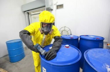 Scopriamo cosa sono i rifiuti pericolosi e come vanno smaltiti