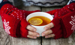 Come prevenire e curare i geloni alle mani e ai piedi in modo naturale