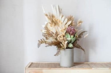 Come utilizzare i fiori secchi per decorare e profumare la casa: le tecniche da conoscere