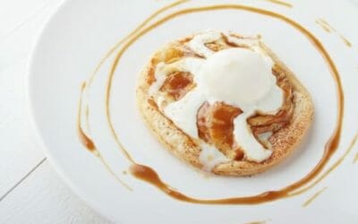 Come preparare la Tarte Tatin, la mitica torta di mele rovesciata, in versione classica e veg