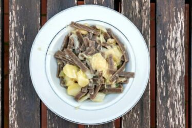 La ricetta dei pizzoccheri alla valtellinese, il piatto simbolo della Valtellina