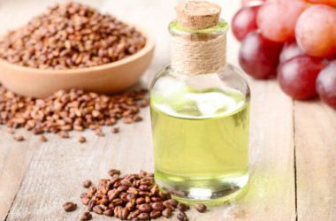 Caratteristiche antiage dell’olio di vinaccioli in cosmesi e utilizzi in cucina