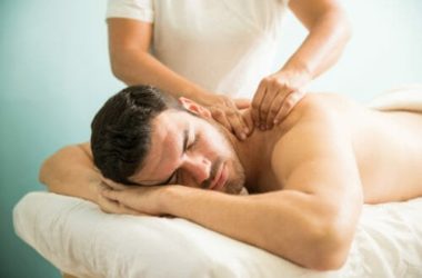 Massaggio olistico: scioglie i blocchi energetici per raggiungere il benessere fisico e mentale