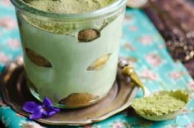 Il matcha è il classico té verde giapponese: ecco come usarlo e quali benefici apporta