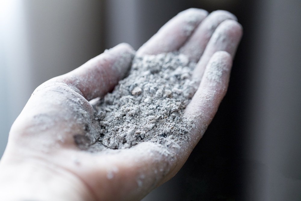 Cenere tutti i modi per riutilizzarla prima del suo smaltimento