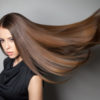 Per ottenere capelli lisci ed eliminare l’effetto crespo in modo naturale seguite i nostri consigli