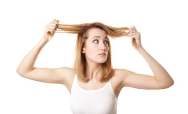 Prendersi cura in modo naturale dei capelli fini: i nostri consigli