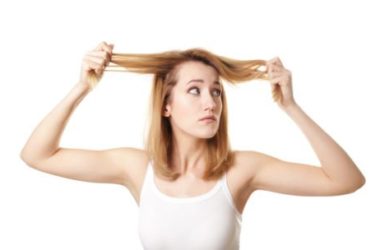 Prendersi cura in modo naturale dei capelli fini: i nostri consigli