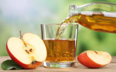 Bere succo di mela per fare il pieno di energia e dissetarsi: ecco come farlo in casa!