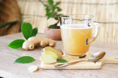 Tutti i benefici del succo di zenzero, da solo o in combinazione con alcuni frutti: una bevanda portentosa!