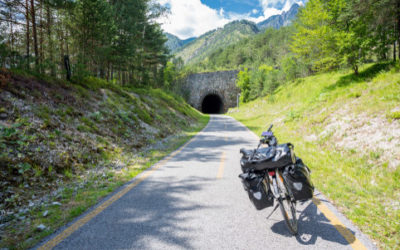 La ciclovia Alpe Adria offre una vacanza in sella a tutta la famiglia attraverso i meravigliosi paesaggi del Friuli e dell’Austria