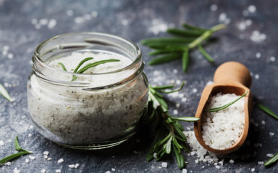 3 ricette per fare il sale aromatizzato in casa che ti sorprenderanno