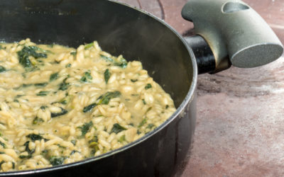 Il risotto alle ortiche, un piatto leggero, salutare e nutriente: la ricetta facile