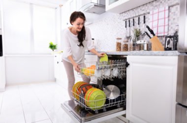 Cucinare in lavastoviglie, una tecnica che coniuga gusto, sostenibilità e… risparmio!
